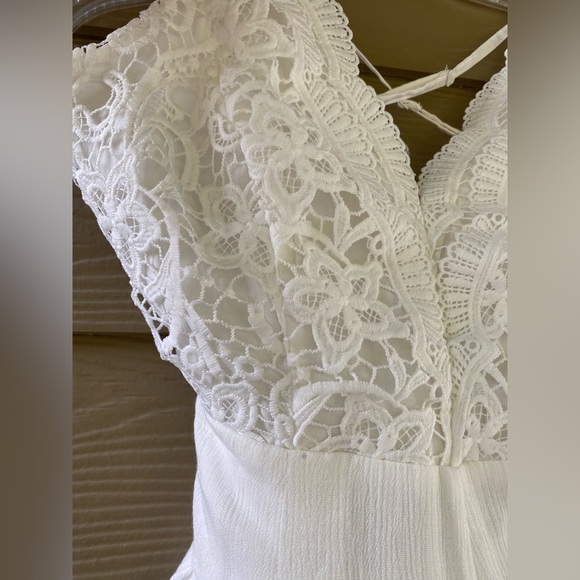 Lulu's Star Spangled Ivory Backless Lace Jumpsuit Size S - Picture 13 of 14